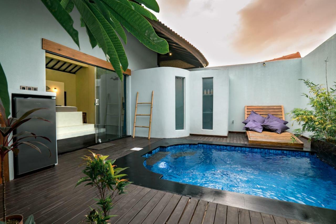 Stay Shark Villas Gili Air Exterior photo